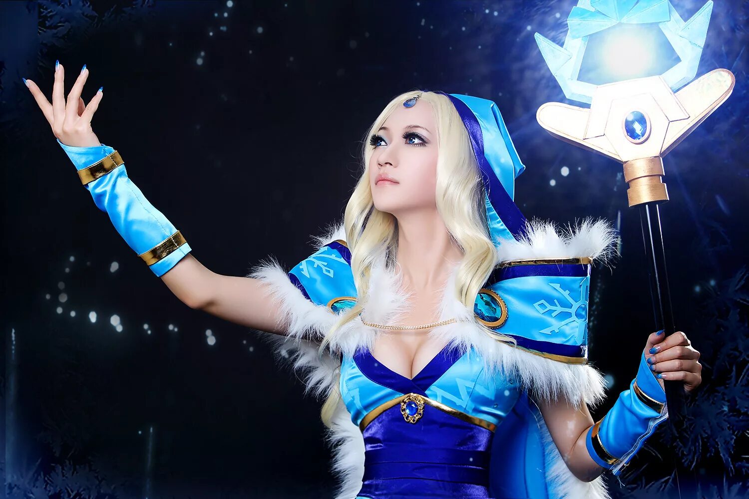 Косплей дота. Crystal maiden dota 2 косплей. кристал мейден косплей. кристал мейден дота 2 косплей. цм дота 2 косплей.