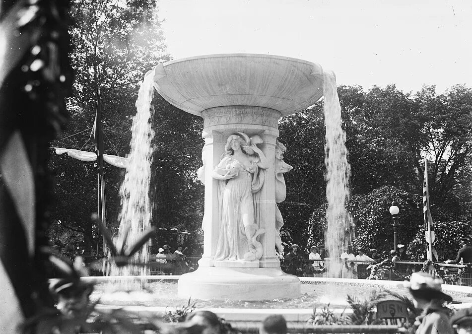 История создания фонтанов. Dupont circle fountain. исторические фонтаны. фонтан 18 века. фантан историяеский.