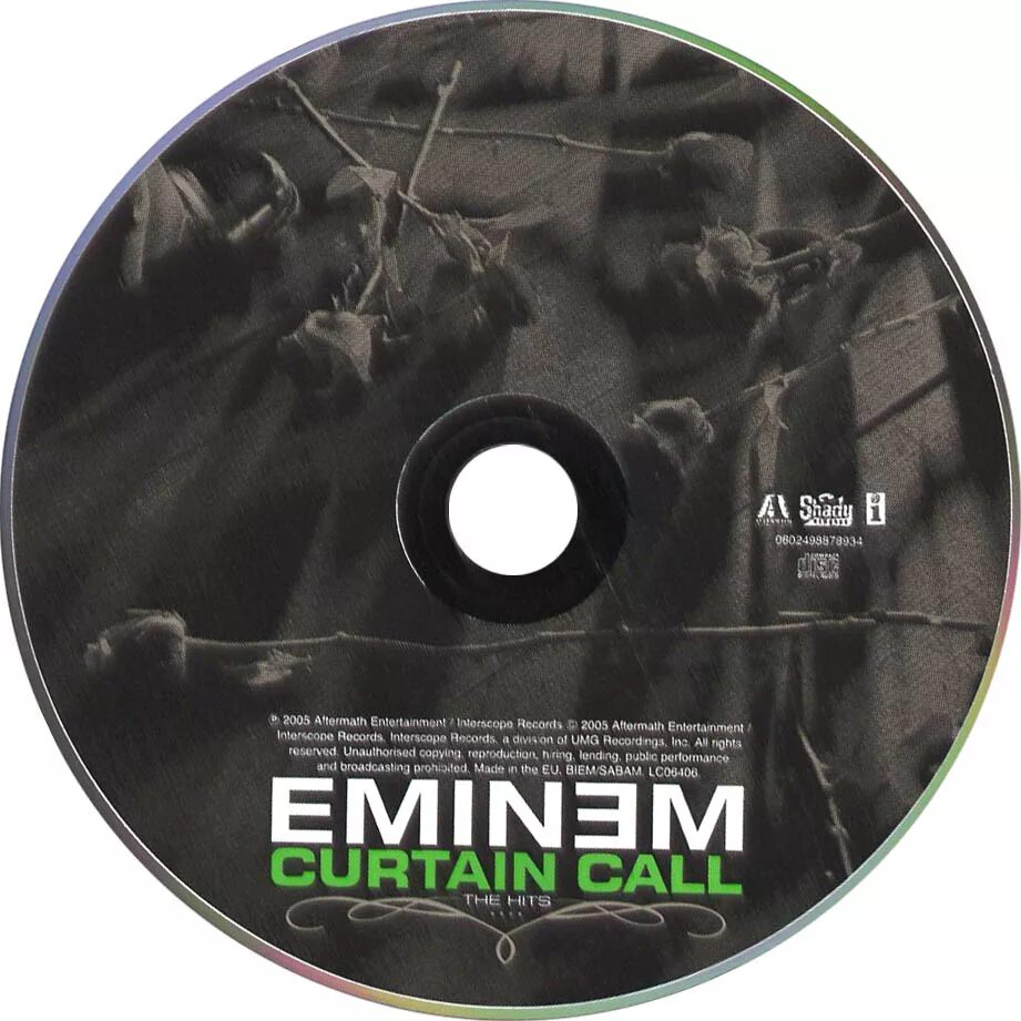 Eminem curtain. Eminem диск. Эминем 2005 диск. Эминем Curtain Call диск. Eminem. Curtain Call. The Hits. 2005.