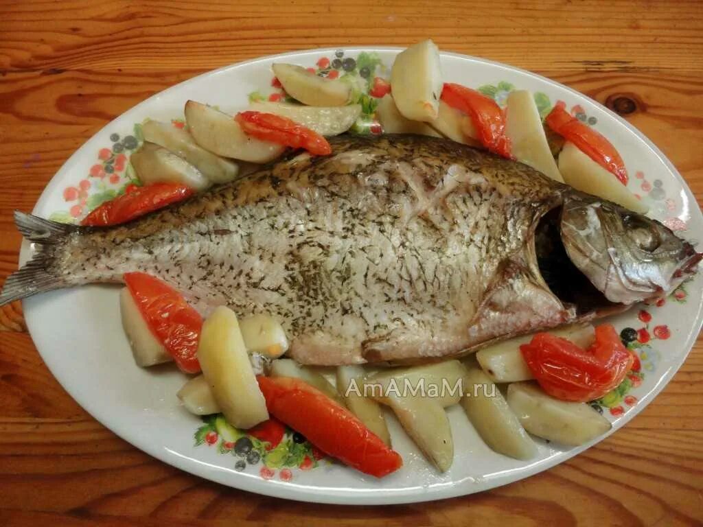 Лещ копченый фото. Рыба лещ в духовке. Крупный лещ рецепты. Крупный лещ рецепты. Крупный лещ рецепты.