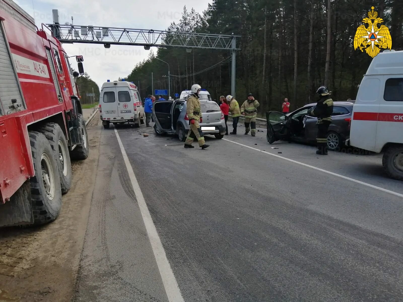 21 Км автодороги «Калуга-Медынь». Авария в Калуге трасса Медынь Калуга Медынь. ДТП В Калужской области Медынь. Новости сегодня калуга последние свежие