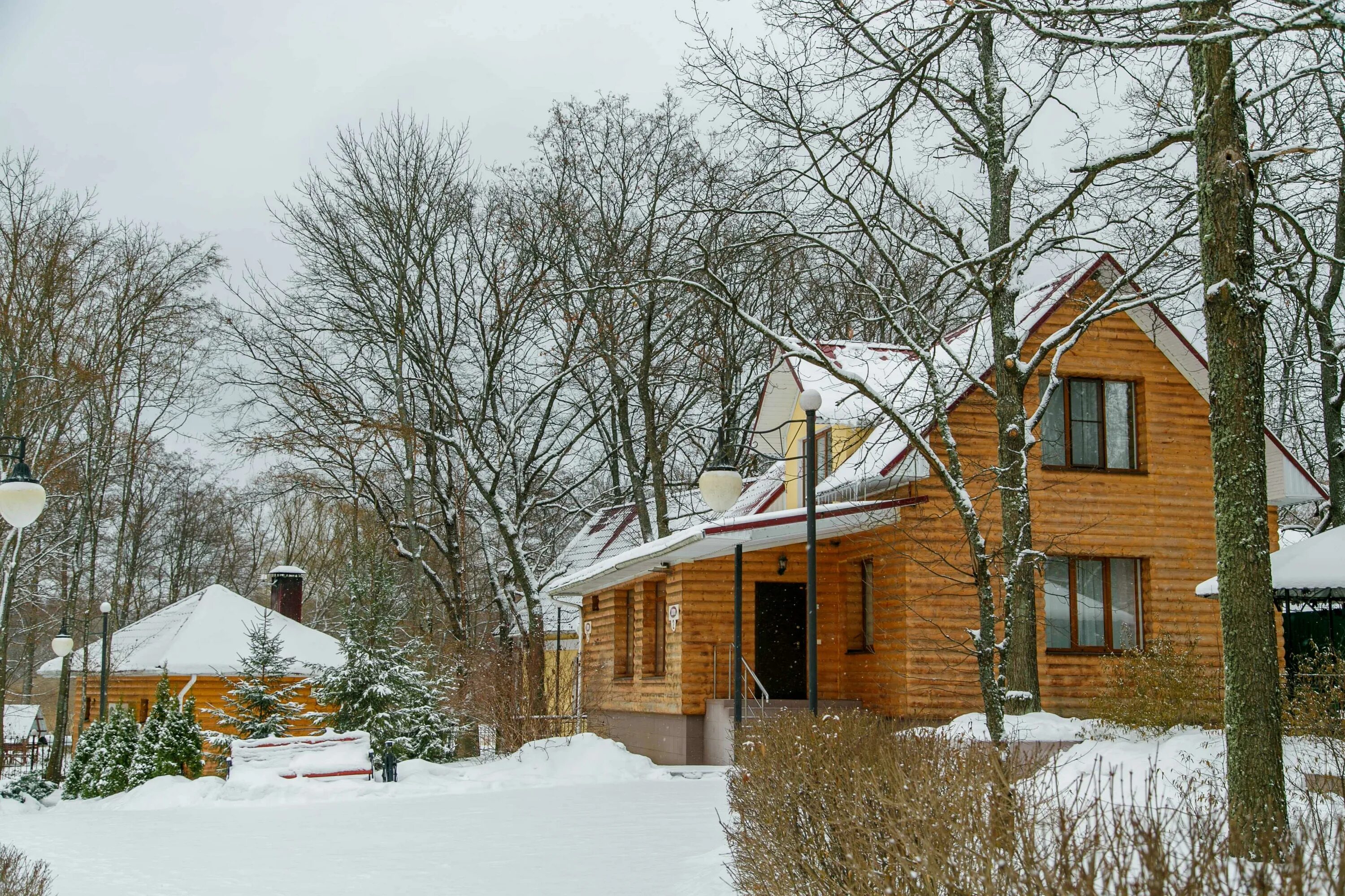 Турбазы зимой воронеж. Турбаза ласточка в воронежской области новоусманский район. Турбазы зимой воронеж. Турбаза обломов воронеж река. Егоркины горки новая усмань.