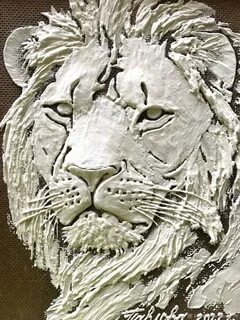 Лев гипс