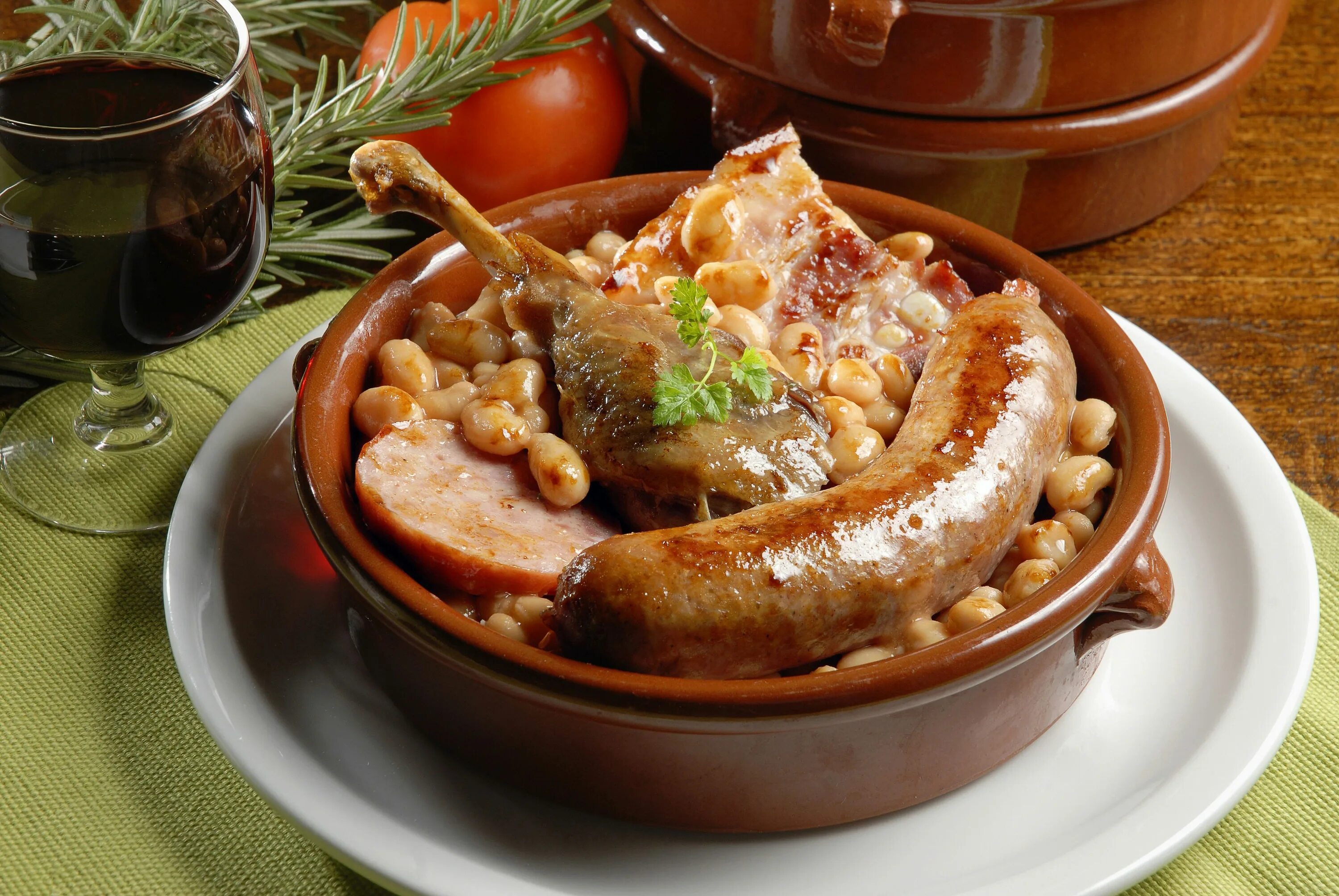 Кассуле. Кассуле во Франции. Кассуле французское блюдо. Кассуле (Cassoulet) французский.