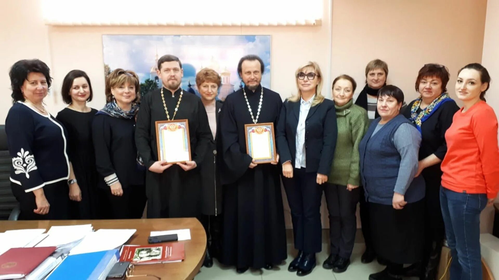 Управление дмитров. Соцзащита дмитров. соцзащита дмитровского района. управление социальной защиты дмитровского городского округа. дмитров собес.