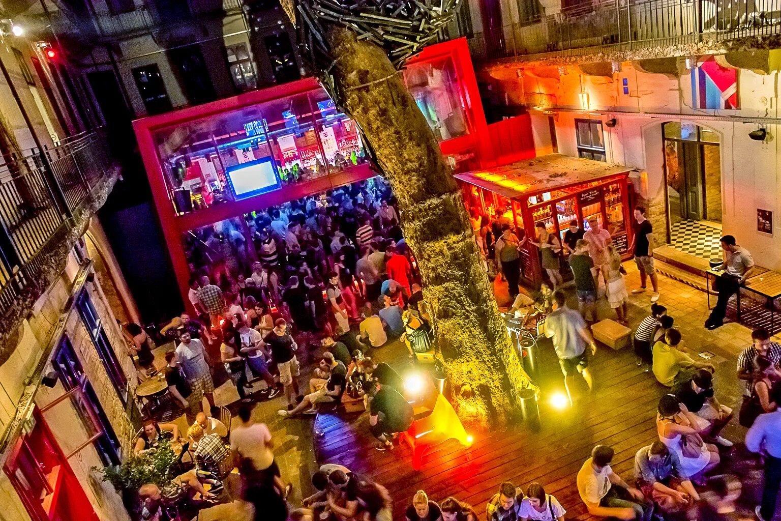 Лучшие вечеринки москвы. Джекпот игровые автоматы витебск. Самый ближайший клуб. Самый ближайший клуб. Игровой клуб джекпот в витебске.