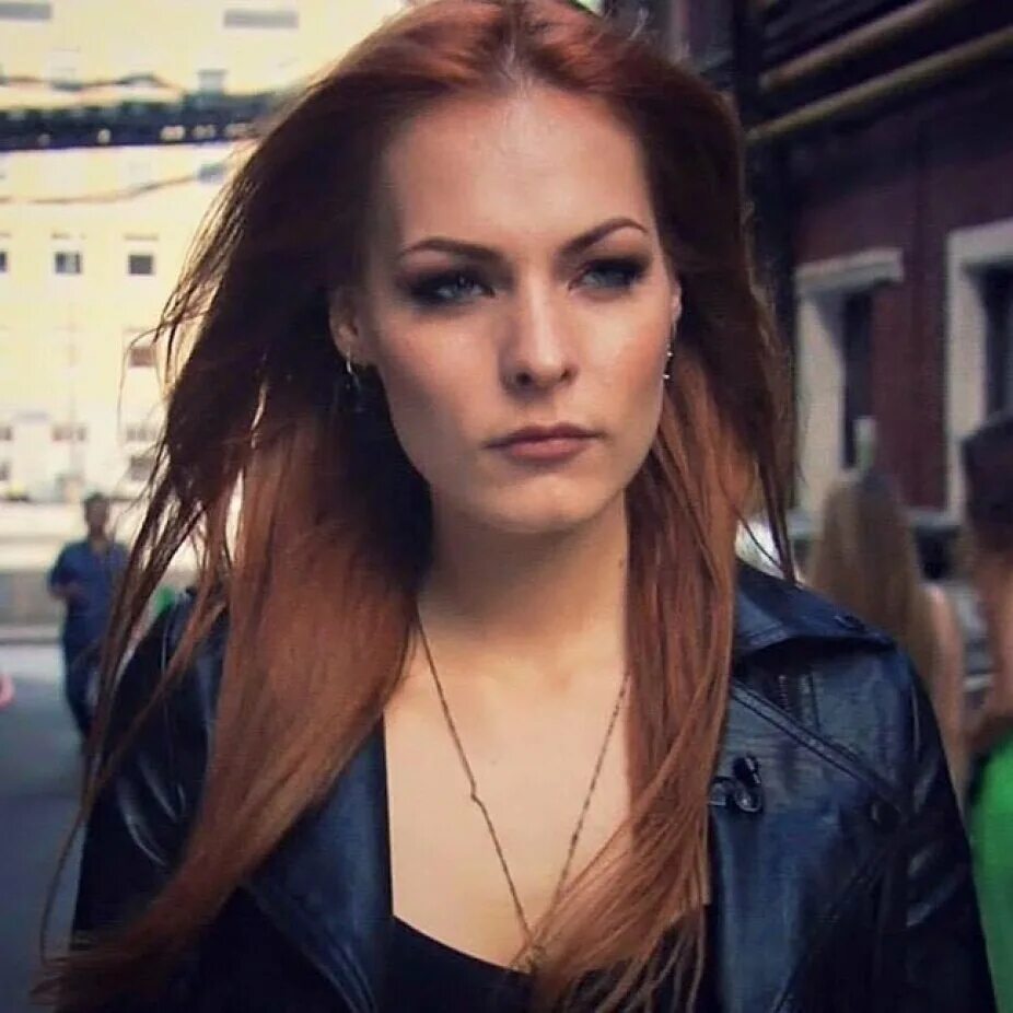 Рыжая экстрасенс из битвы. Мэрилин керро. мэрилин керро битва экстрасенсов. битва экстрасенсов мерелин каро. битва экстрасенсов мардин керо.