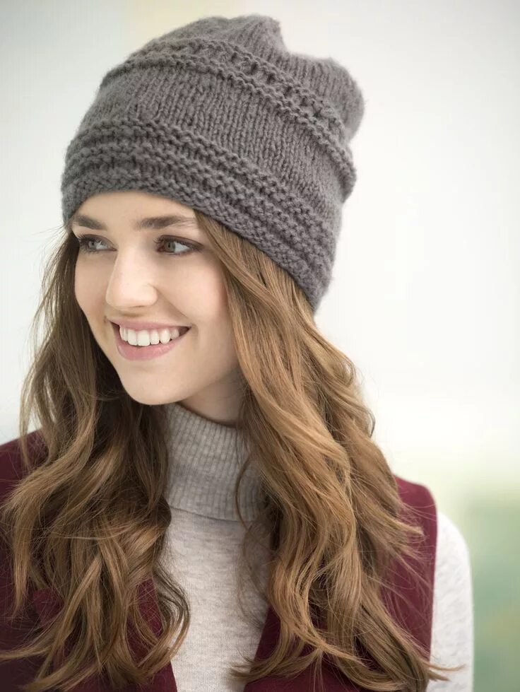 Knit hats. Шапка бини 2022. Шапка вязаная. Модные шапки. Стильные вязаные шапки для женщин.