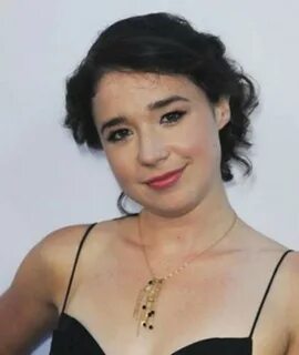 Sarah steele
