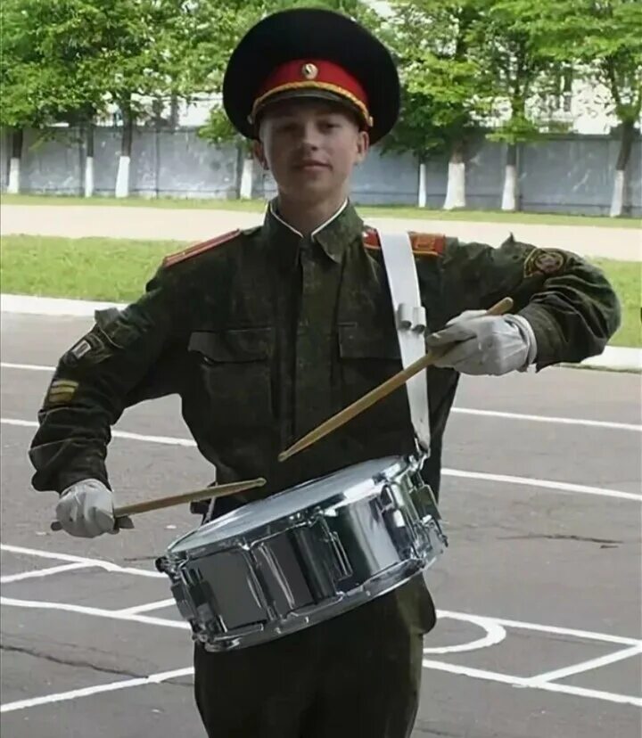 Солдат барабанщик