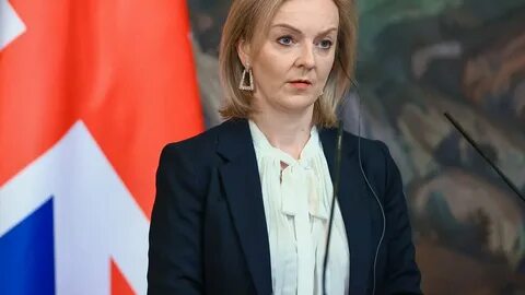 Министр иностранных дел отставка