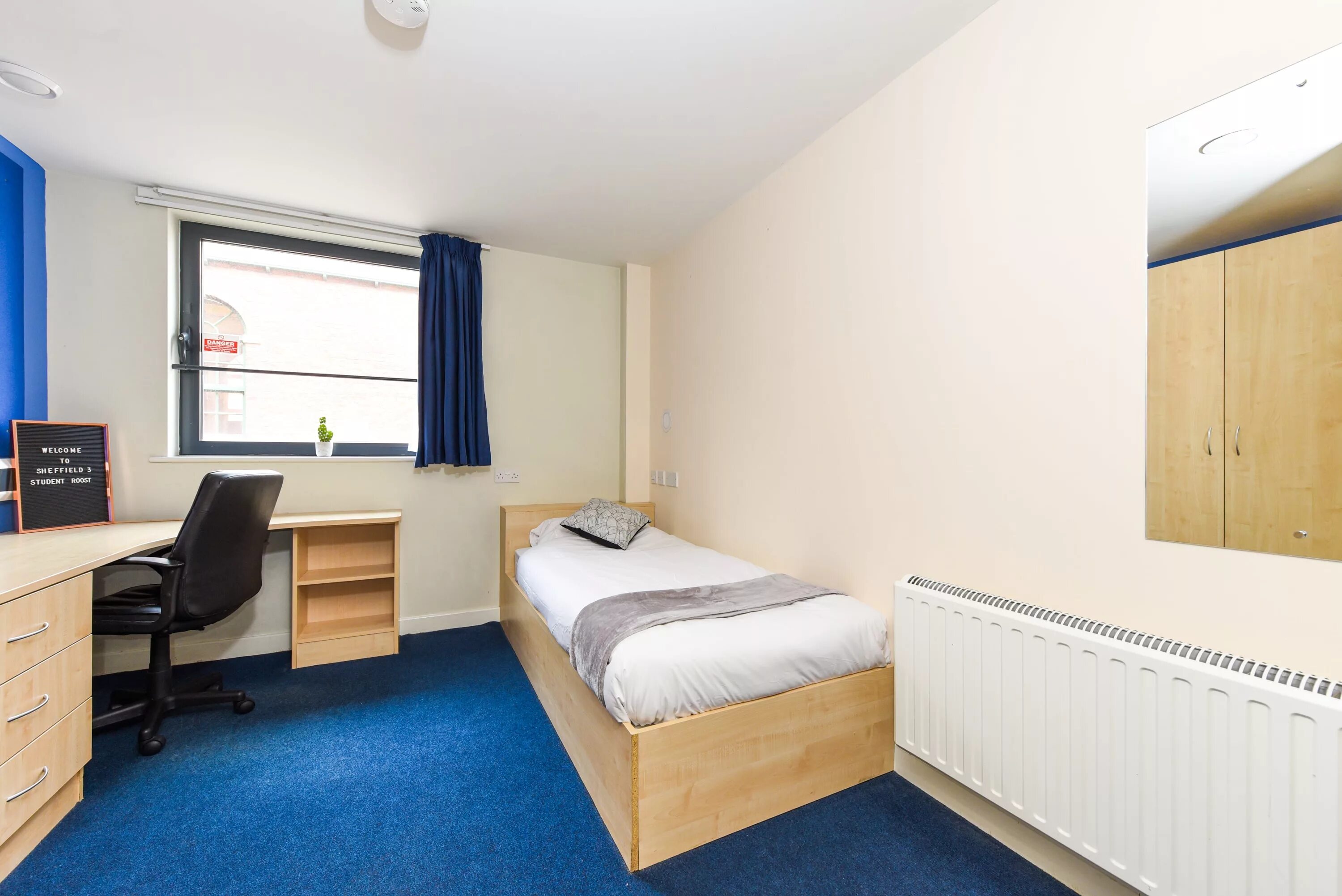 Student halls. Брайтон университет общежитие. students accommodation in russia. room to rent игра. student accommodation in twenty.
