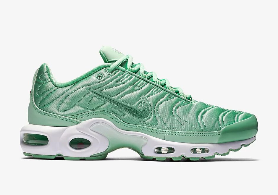 Nike Air Max Plus TN Green. Кроссовки найк Air Max Plus TN. Nike Air Max TN. Nike Air Max TN Green. Плюсы кроссовок найк