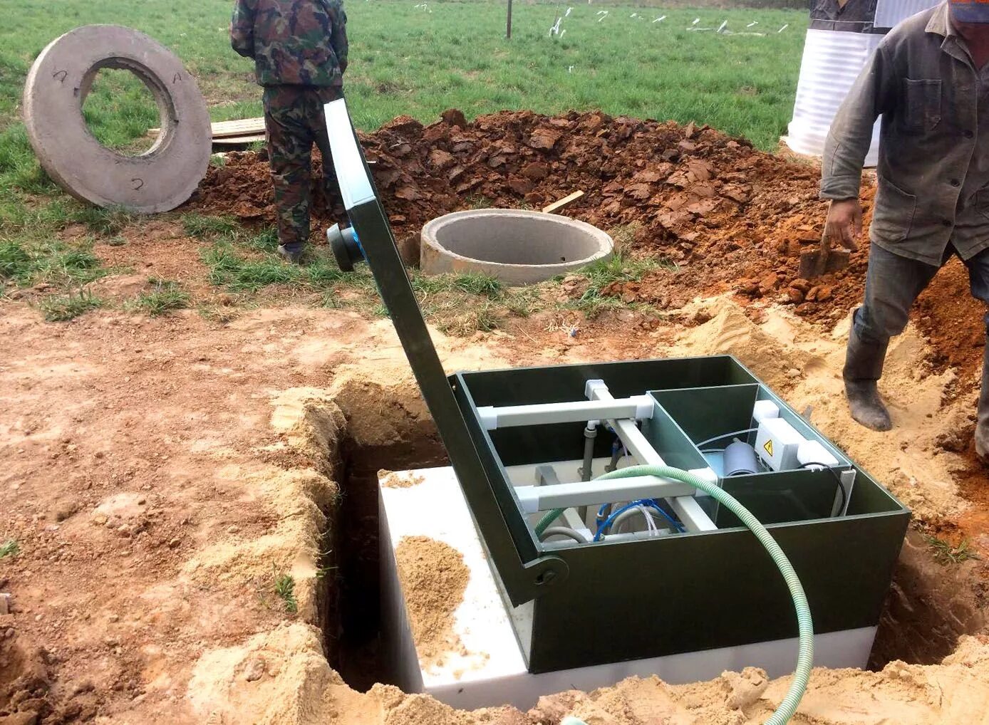 5. Канализация септик. 6». Лос терра очистная станция. Септик из 3 еврокубов.