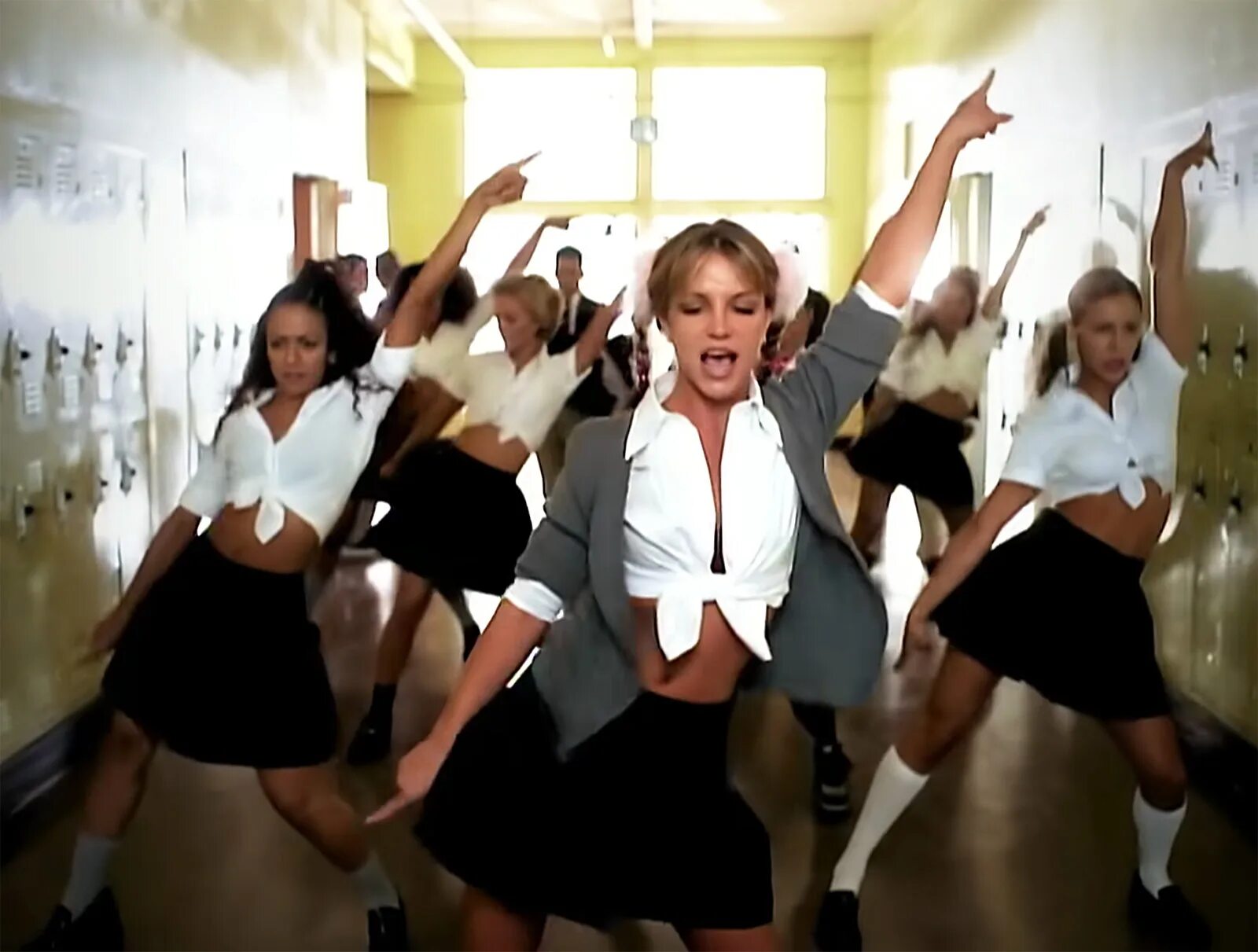 Бритни Спирс School. Бритни Спирс 1998. Бритни Спирс Hit me Baby one more time. Бритни Спирс в клипе Baby one more time. Бритни бейби ван мо тайм