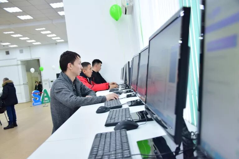 свежие вакансии в семее на сегодня