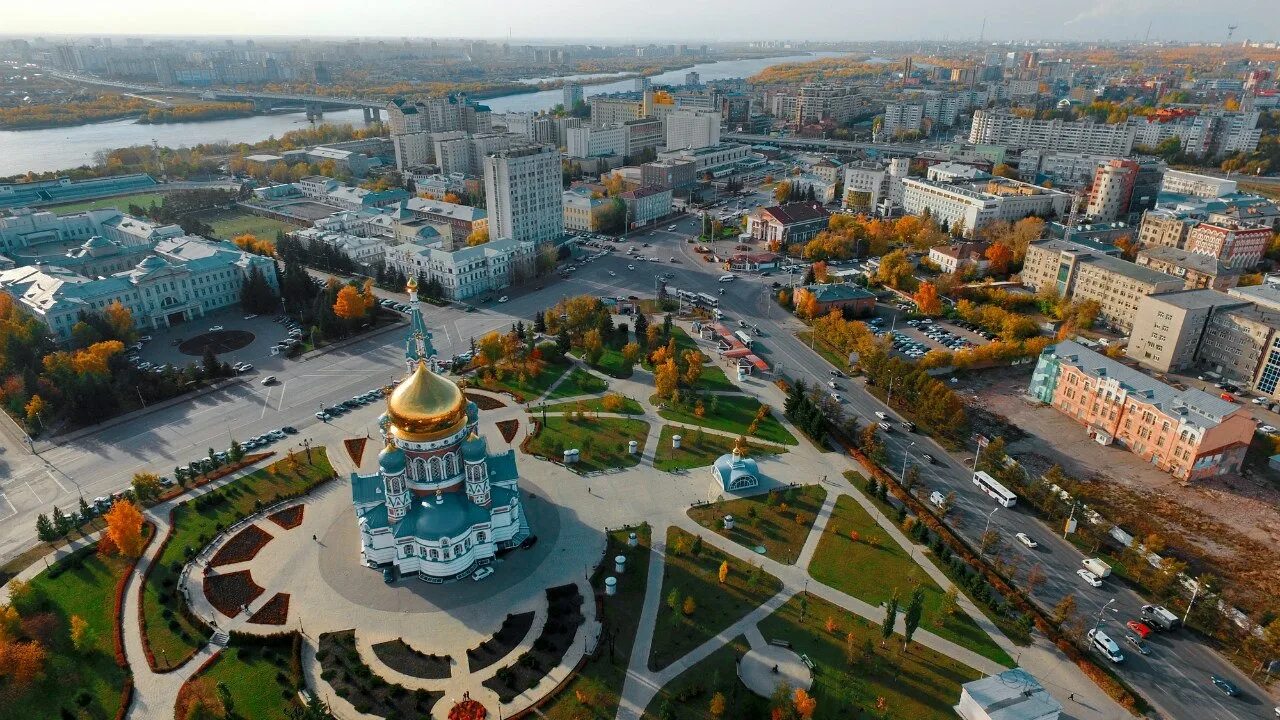 Где купить в городе омск. Соборная площадь Омск. Омск с высоты птичьего полета. Центр Омска с высоты. Соборная площадь Омск сверху.