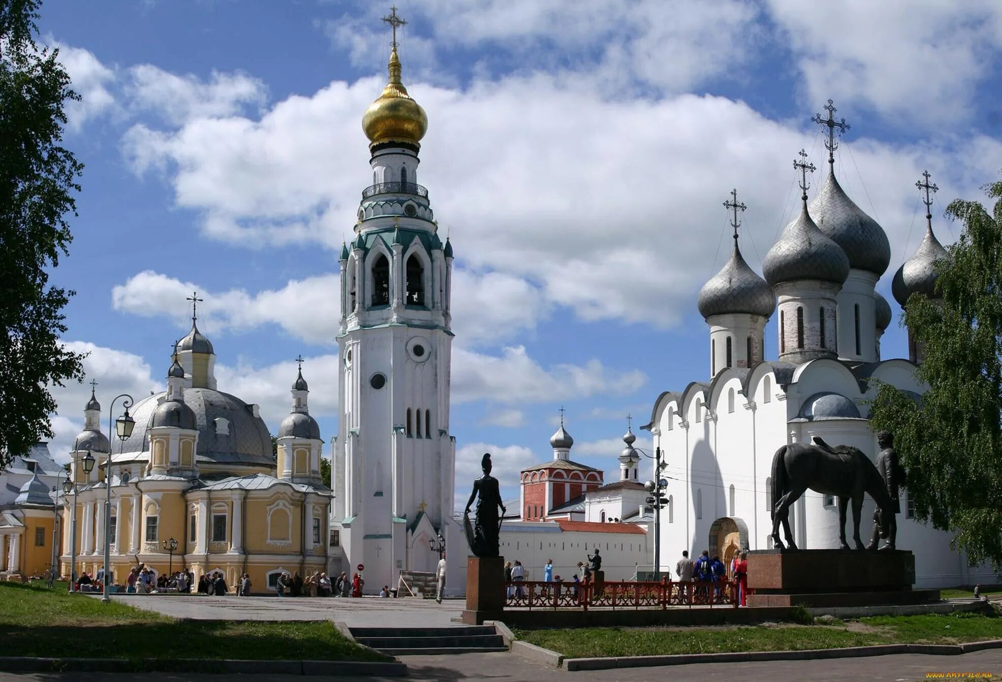Сайт г вологды. Вологодский кремль вологда. достопримечательности вологды вологодский кремль. вологодская фиваида. северная фиваида вологда.