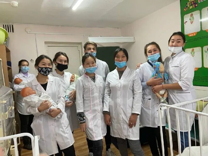 Горбольница чита. Агинская окружная больница. Минздрав забайкальского края здание. Немакина министр здравоохранения забайкальского края. Медицинские центры забайкальского края.