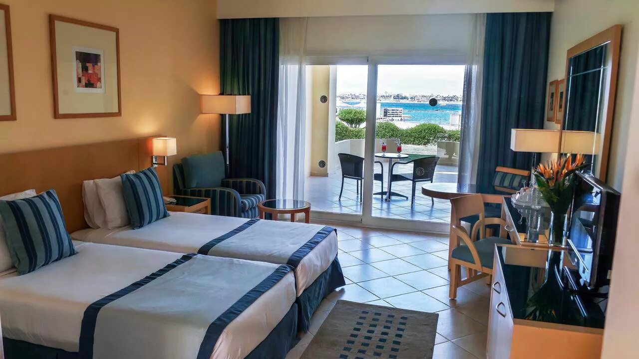 Palace dune. Отель вестин стэнфорд. Гранд-отель эксельсиор валетта. Отель le palmiste resort & spa. More spa resort супериор номер.