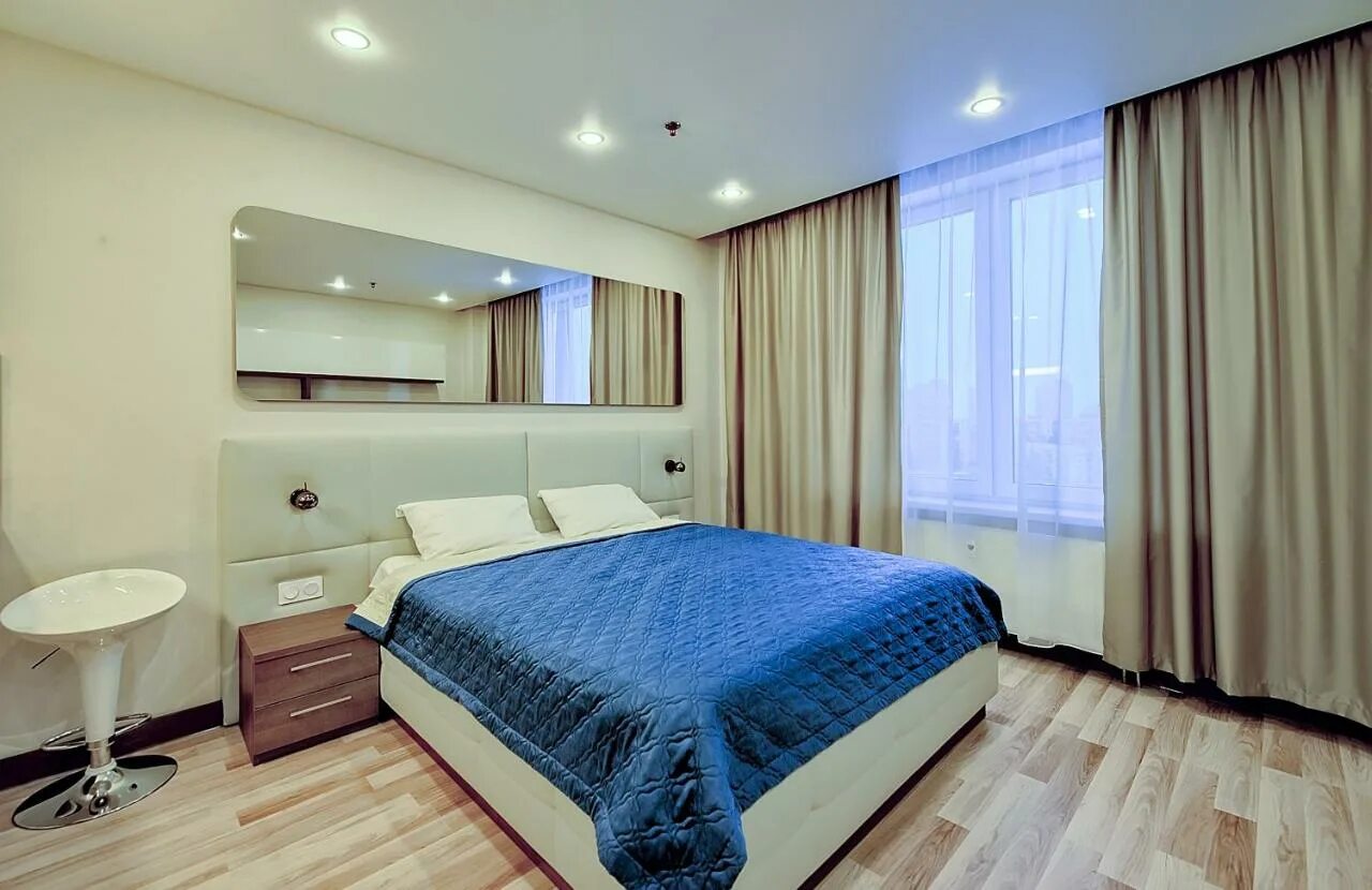 Бронь квартир посуточно. Аппартаменты на чистопольской. Бронь квартир посуточно. Гостиница в квартире. Айская 20.