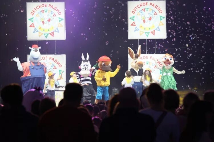 музыкальный театр детей марины ланда. почтальон дядя саша детское радио. канал карусель-зебра-в клеточку. детское радио 2007. веснушка и кипятоша в тридевятом царстве.