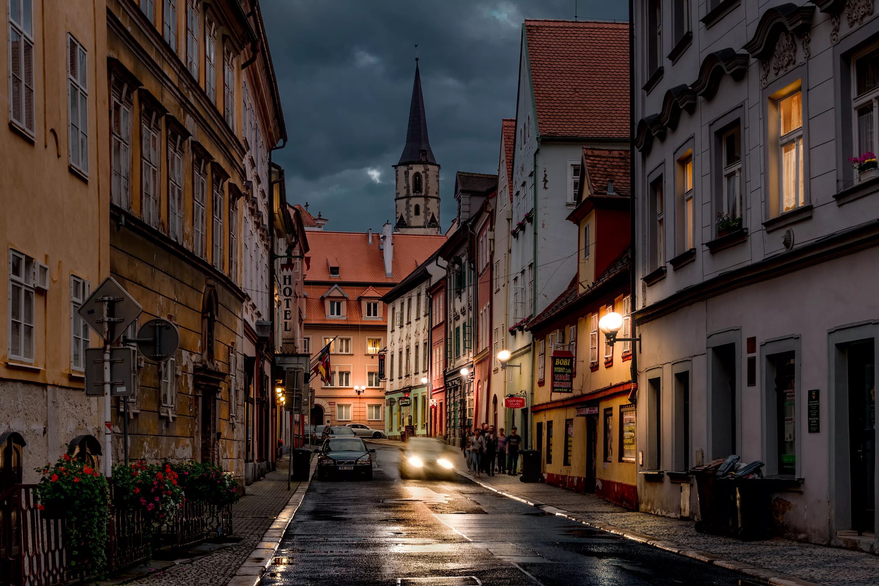 This old town. Город Хеб Чехия. Чехия Прага улочки. Чехия Прага старый город. Старинные улочки Праги.