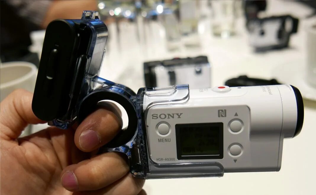 Sony FDR-x3000. Камера Sony FDR-x3000.