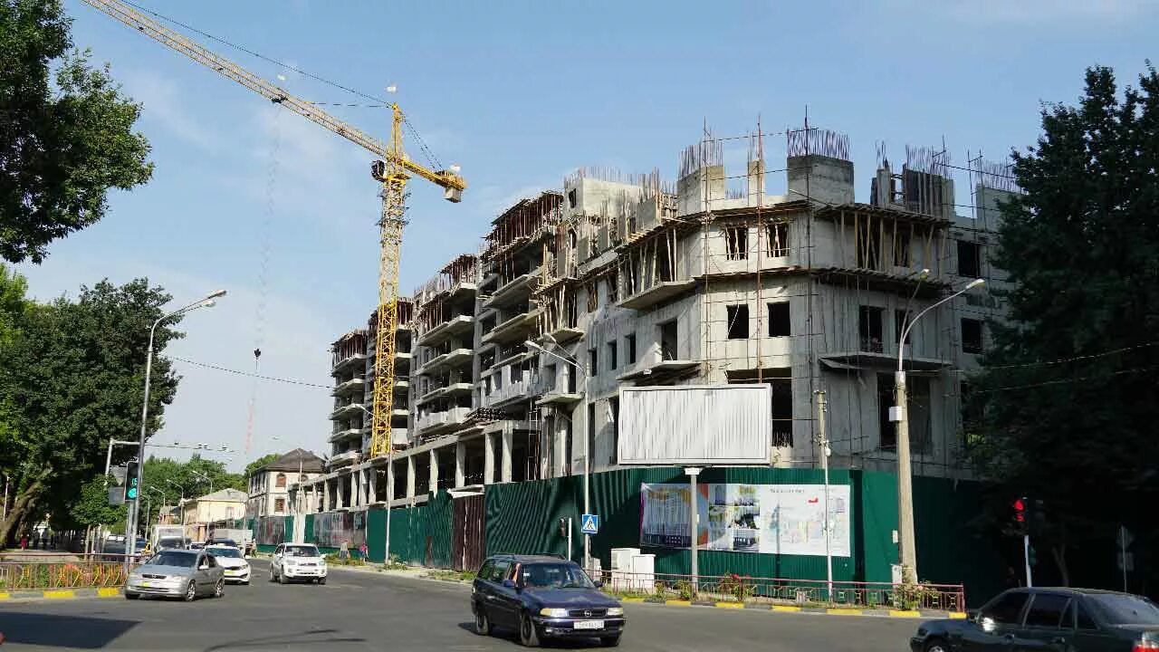 Жилой комплекс ватан душанбе. Застройки города душанбе. Новостройки в душанбе 2022. Стройки в душанбе. Душанбе центр города.