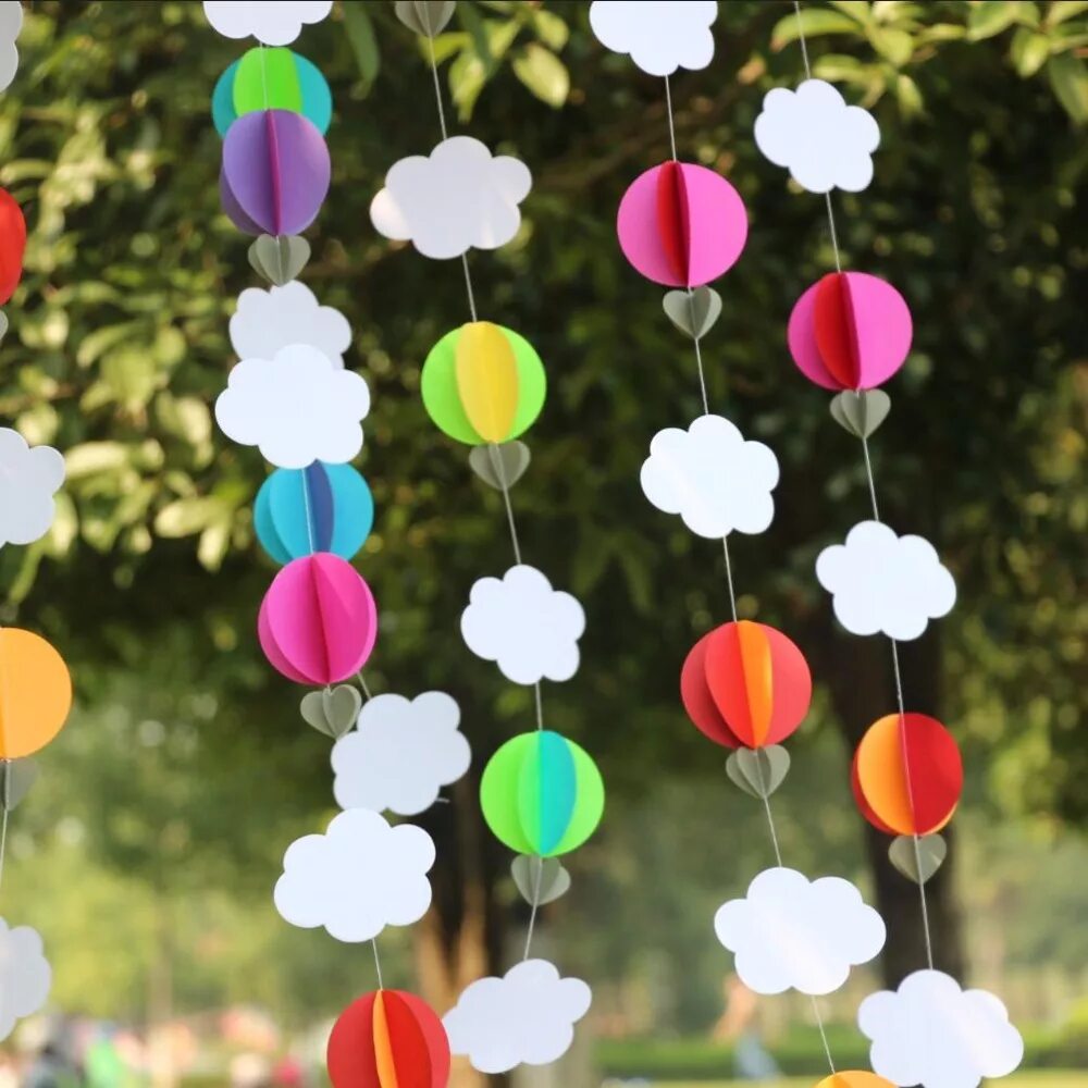 бумажные гирлянды. бумажная гирлянда. гирлянда из бумаги. бумажные гирлянды. бумажные гирлянды.