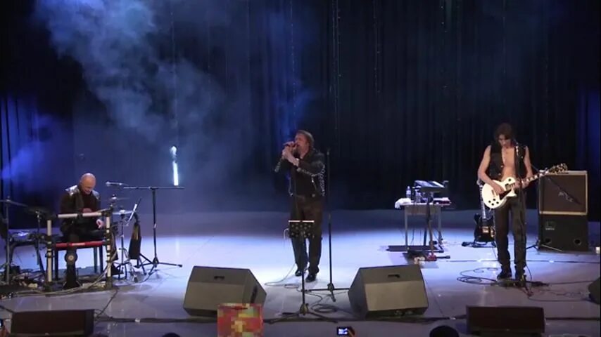 песня не живете с нелюбимым. нелюбимая женщина стихи. группа рождество. клип не живите с нелюбимыми. гр рождество не живите с нелюбимыми.