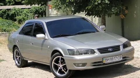 Toyota 20 года