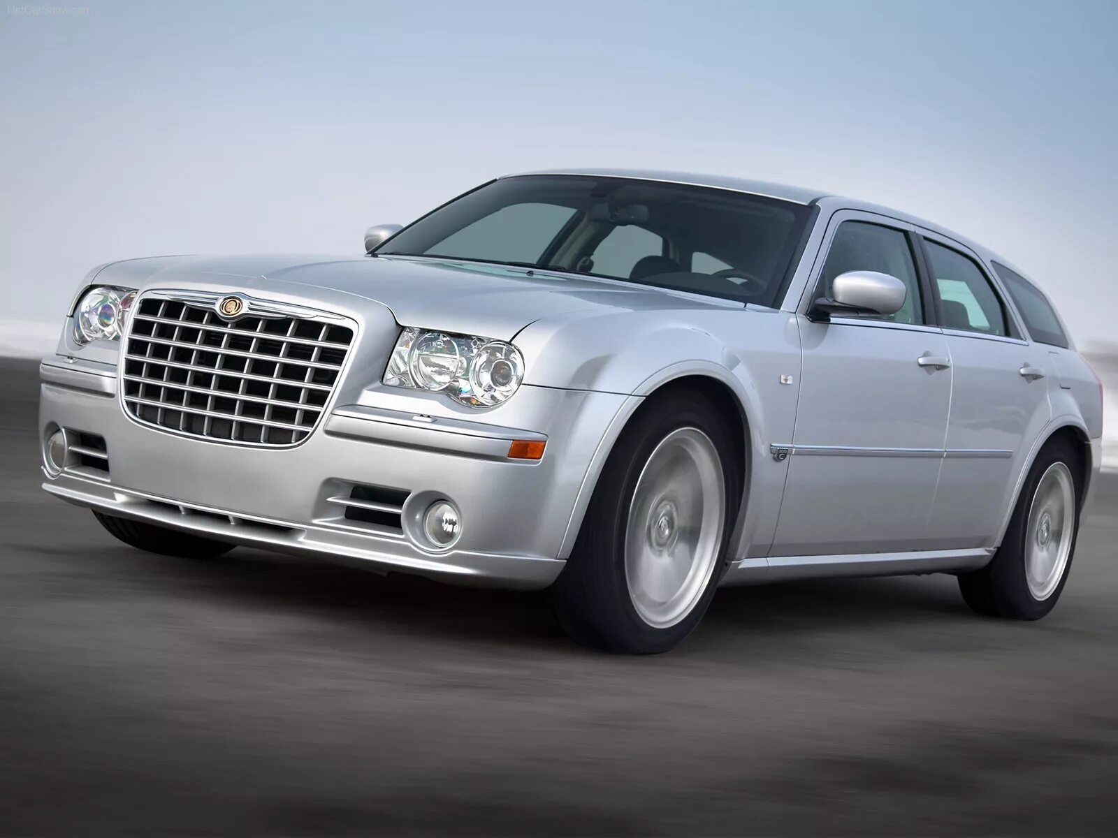 Крайслер машина производитель. Chrysler 300c 2006. Chrysler 300c Touring srt8. Chrysler 300c универсал. Chrysler 300c i, 2006.