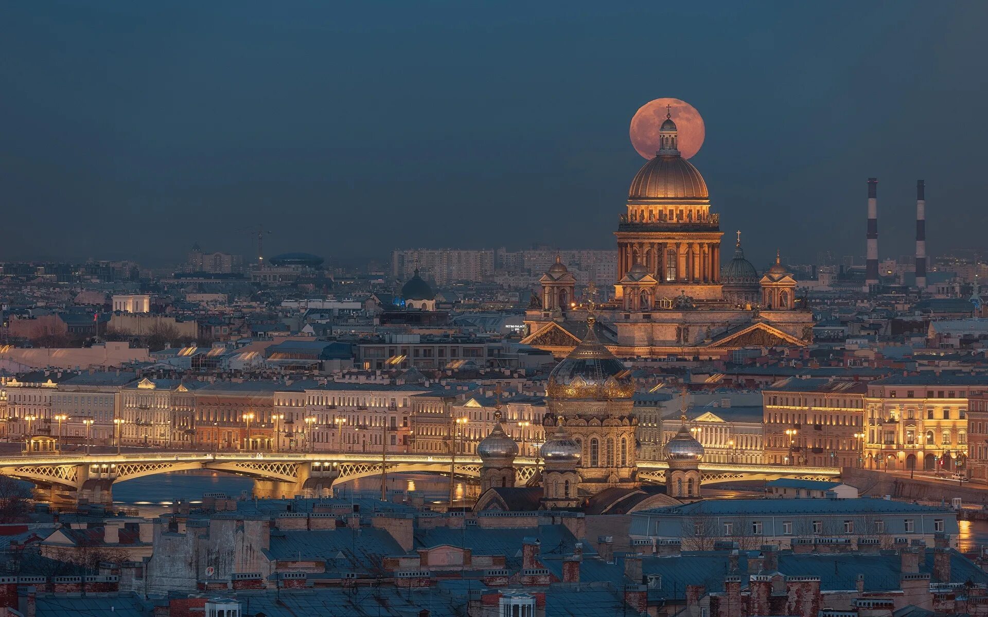 Санкт-Петербург ночной Иссаке.