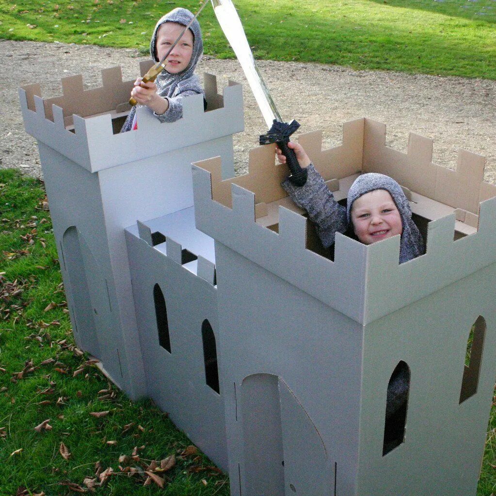 картонный замок для детей. картонный замок для детей. картонный замок. объемный замок. замок из картона.