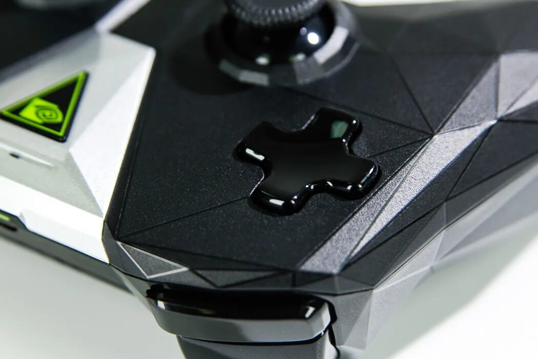 Nvidia shield медиаплеер. Nvidia shield 2025. геймпад nvidia shield controller. nvidia shield tv. nvidia shield pro пульт.