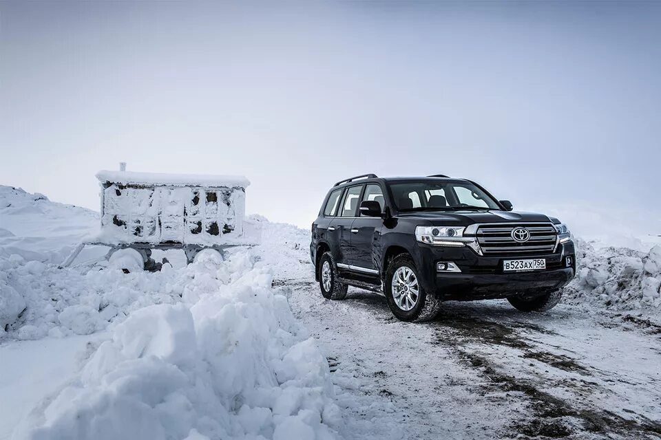 Тест драйв крузер 200. Toyota lc200 snow offroad. китайский крузак 200. тест драйв тойота 200. тест драйв toyota land cruiser 200 бензиновый.