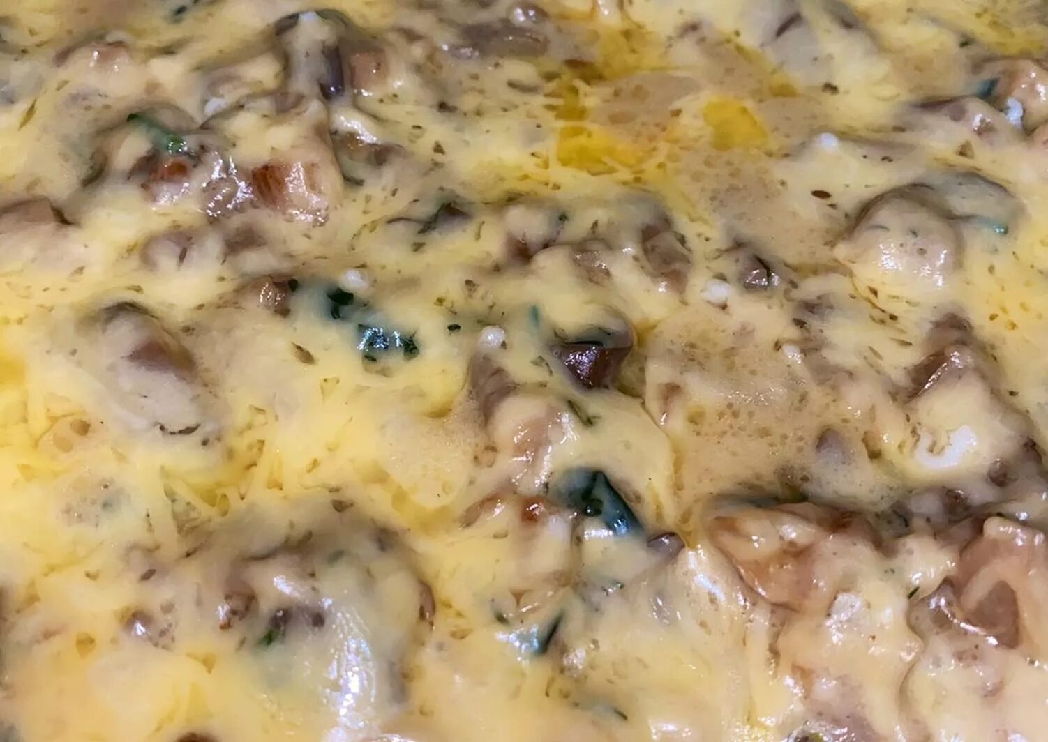 рецепт домашнего жульена на сковороде. жульен с курицей и грибами на сковороде. жюльен на сковороде. жульен на сковороде с грибами. жульен с грибами.