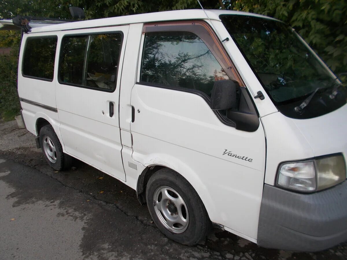 Mazda bongo 1990 4wd. Ниссан ванетте 2017. Nissan vanette 4wd. Nissan vanette 4wd. Микроавтобус ниссан ванетте 4вд бензин.
