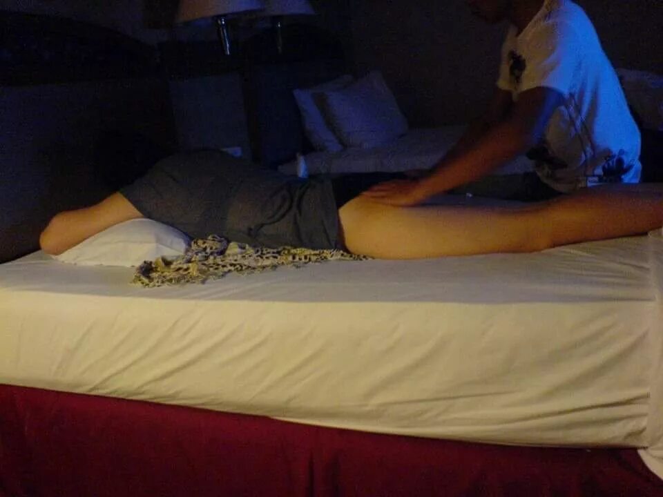 Pijat plus live. Pijat plus plus jogja. tante pijat plus 2. spa pijat manado. pijat wanita plus plus khusus.