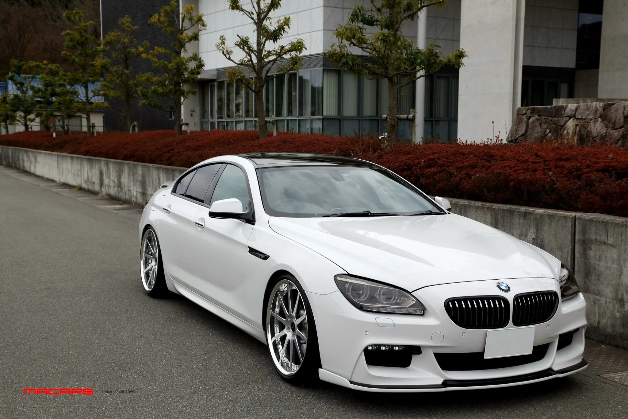 Бмв 640 гранд купе тюнинг Картина на холсте 60x110 Альянс Лес "Bmw m6 тюнинг бмв купе" на подрамнике / инт