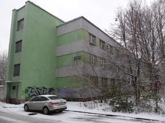 Труда 37 череповец. Луначарского 51 череповец. луначарского 51 череповец приставы. луначарского 26 череповец.