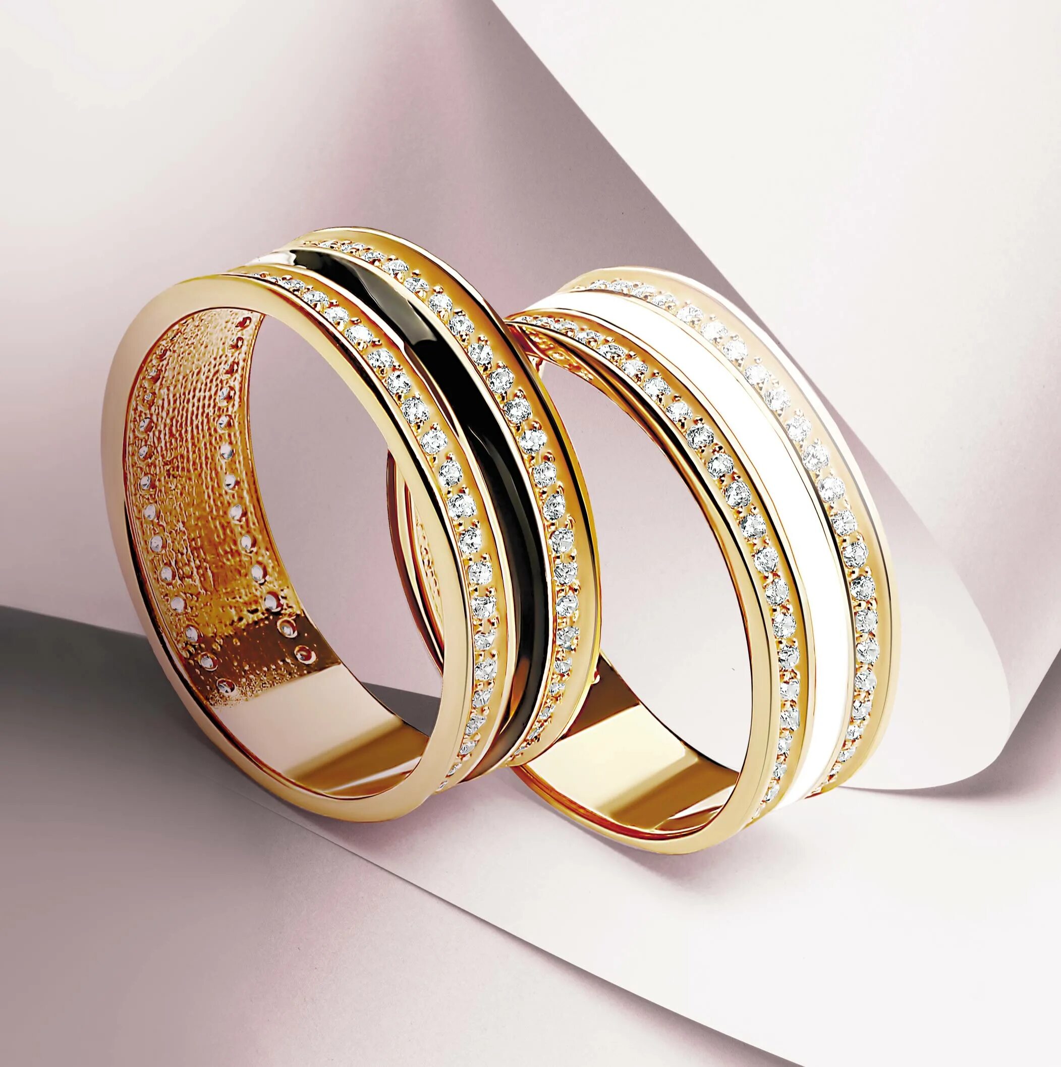 Обручальные кольца золотые на свадьбу. Обручальные кольца парные Бронницкий ювелирный. Бронницкий ювелир обручальные кольца парные. Обручальные кольца 2022 парные. Самые красивые обручальные кольца.