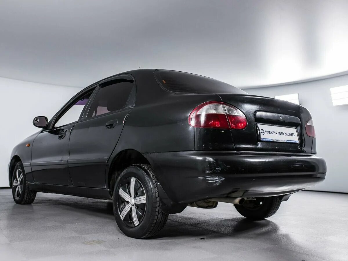 машина запорожец заз сенс. 4. сенс. 3. дэу сенс 1.