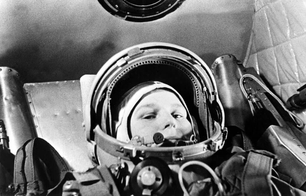 Первый космический полет женщины космонавта. Полёт Валентины Терешковой.