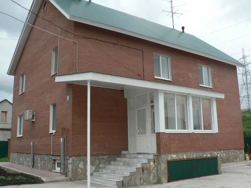 авито кировград бесплатны. двухэтажный дом в посёлке. частный дом объявления. лермонтова улица город кировград свердловской области дом 79. авито кировград бесплатны.