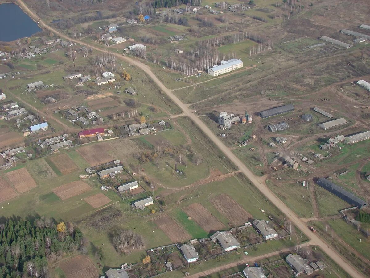 Малый полом Унинский район. Деревня полом Кировская область. Полом село Унинский район Кировская область. Деревня Сибирь Кировская область Унинский район.