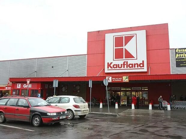 Магазин кауфланд в комрате. Кауфланд польша. Kaufland md. Kaufland md. Магазин кауфланд в комрате.