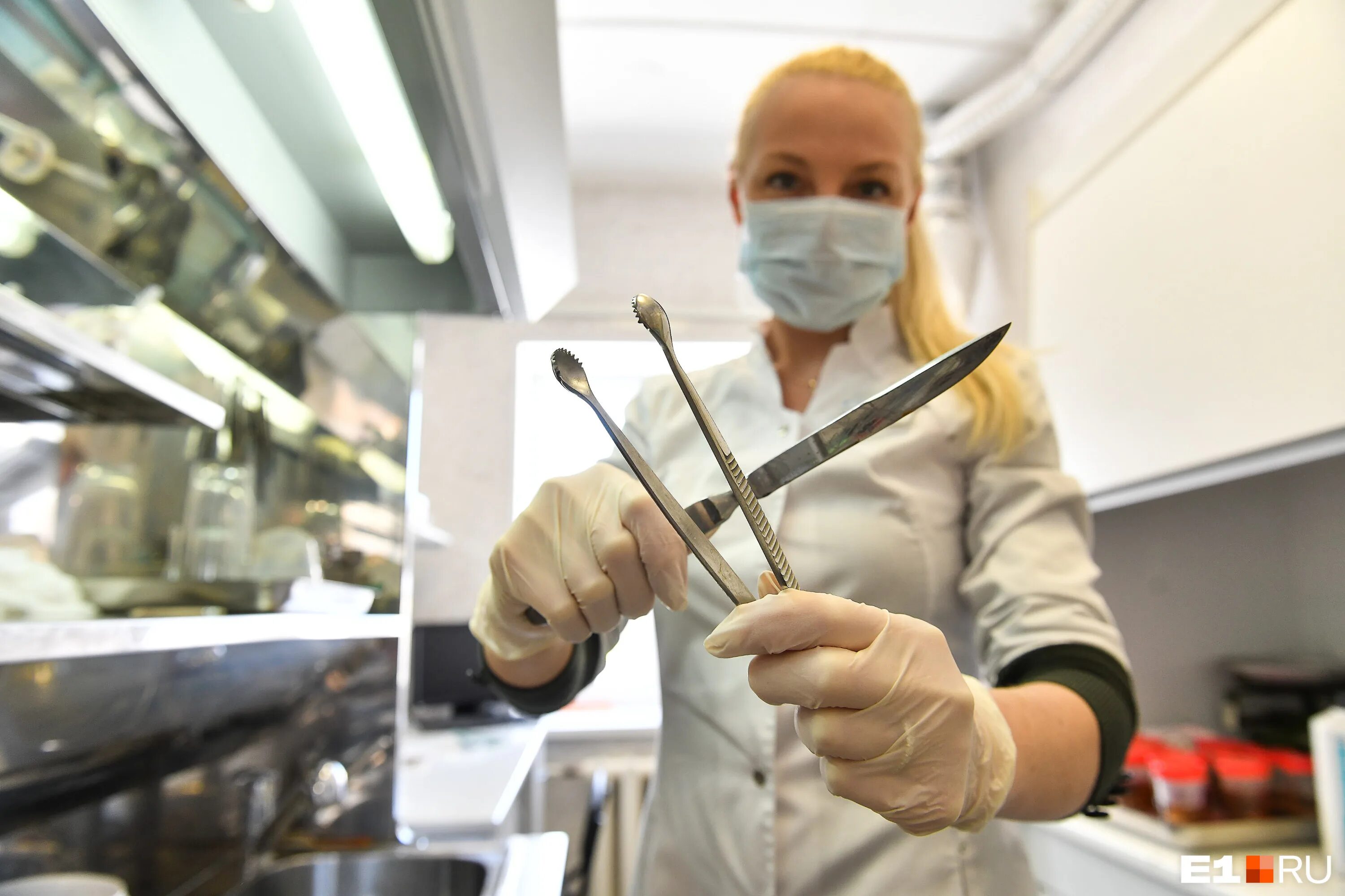 Судмедэксперт милюхин александр. Арефьев михаил львович судмедэксперт люберцы. Интервью с судмедэкспертом. Судмедэксперт общая характеристика. Судебная мед экспертиза.