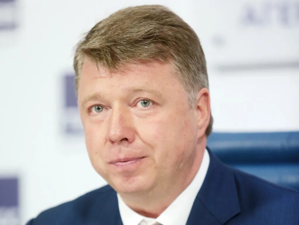 Черников ю в 19. 02 1984 москва. Черников ю в 19. 02 1984 москва. 02 1984 москва.